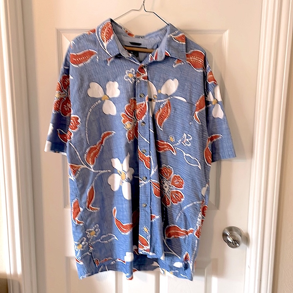 Tommy Hilfiger Short Sleeve Men's XL Blue W/ Orange & White Flowers